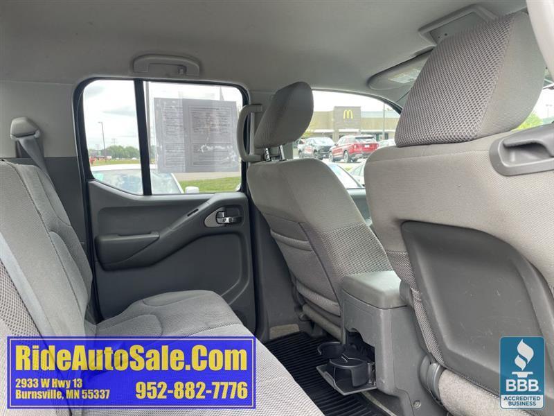Nissan Frontier  2013