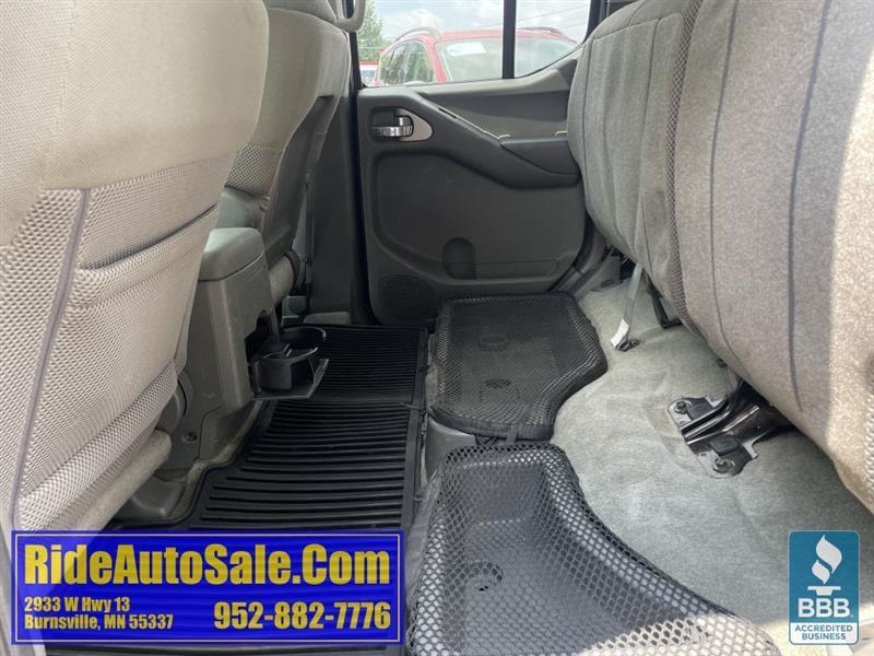 Nissan Frontier  2013