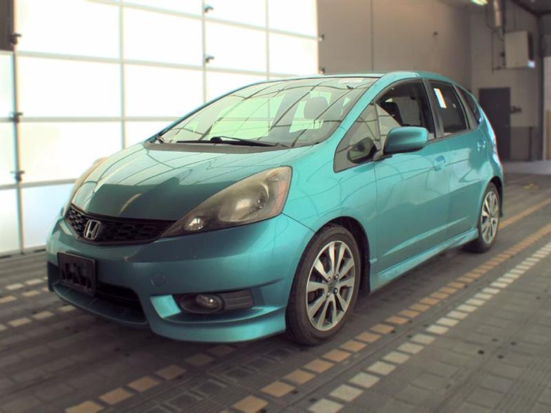 2013 Honda Fit Sport 5-Speed MT