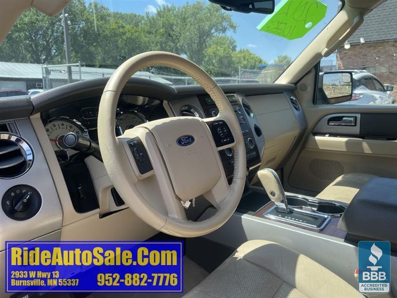 Ford Expedition  2012