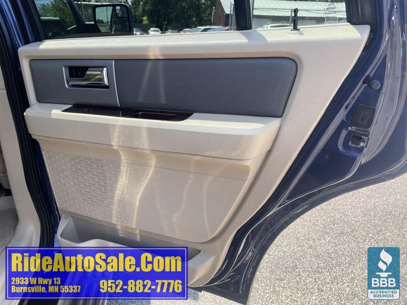 Ford Expedition  2012