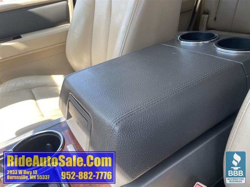 Ford Expedition  2012