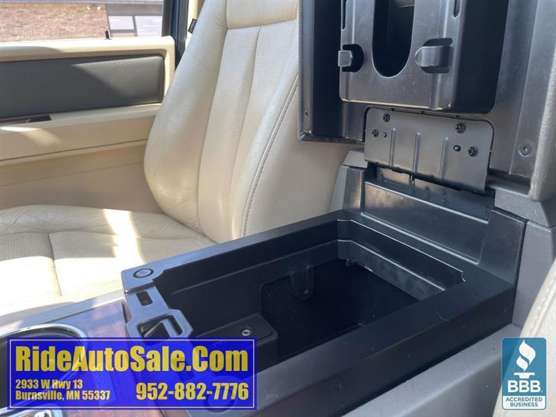 Ford Expedition  2012