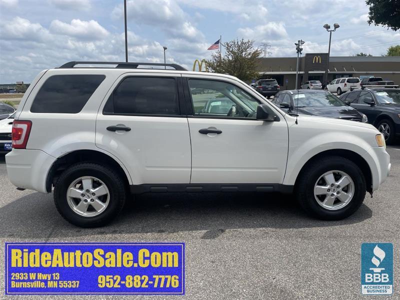 Ford Escape  2010