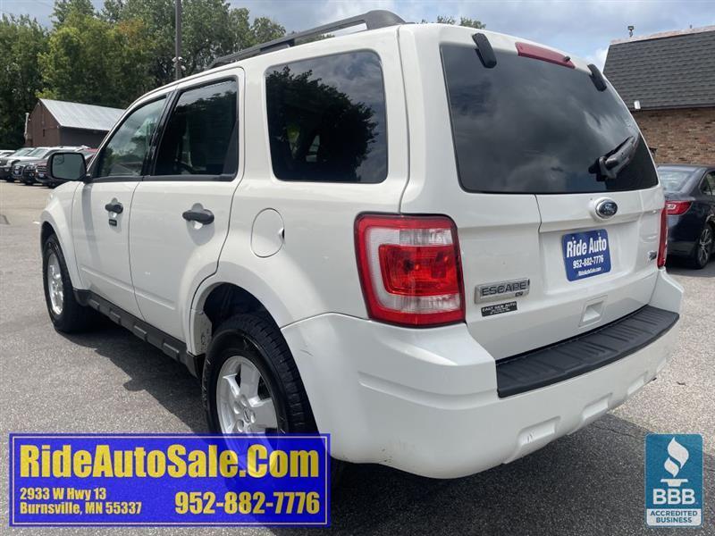 Ford Escape  2010