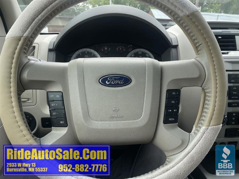 Ford Escape  2010