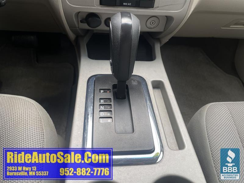 Ford Escape  2010