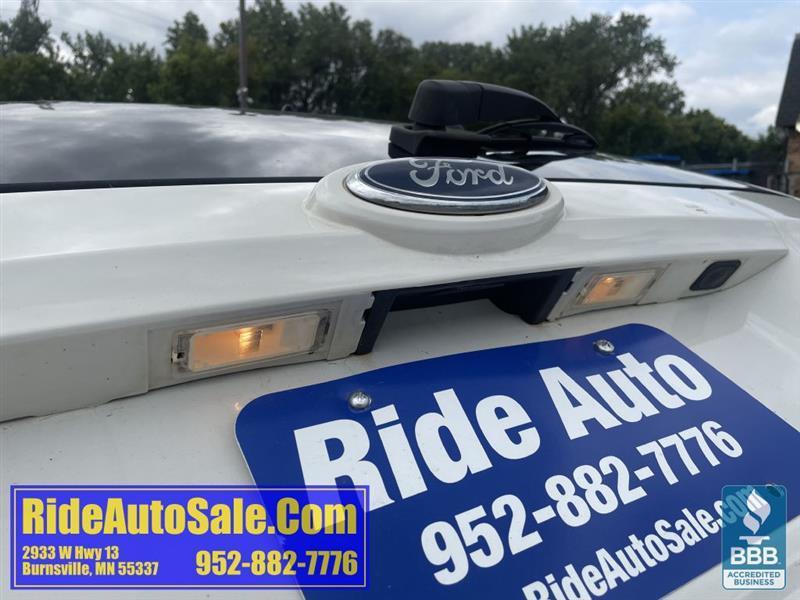 Ford Escape  2010