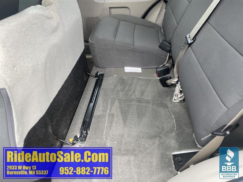 Ford Escape  2010