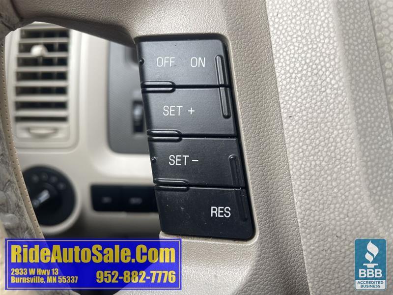 Ford Escape  2010