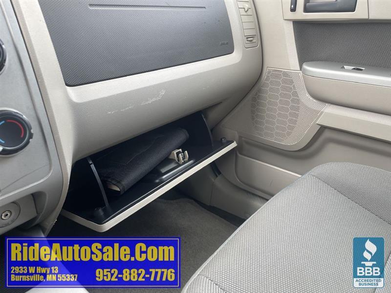 Ford Escape  2010