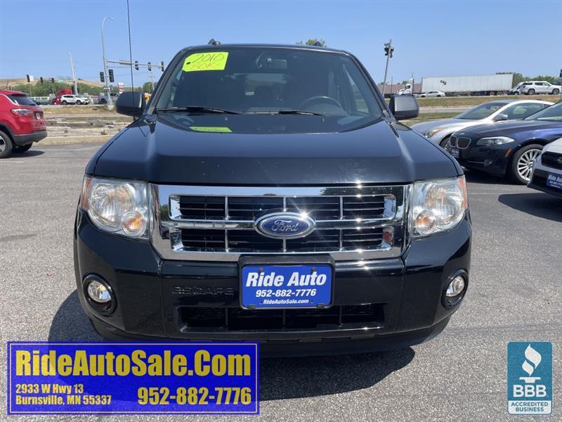 Ford Escape  2010