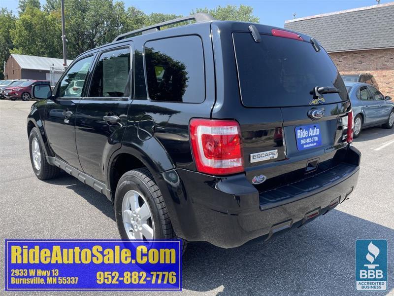 Ford Escape  2010