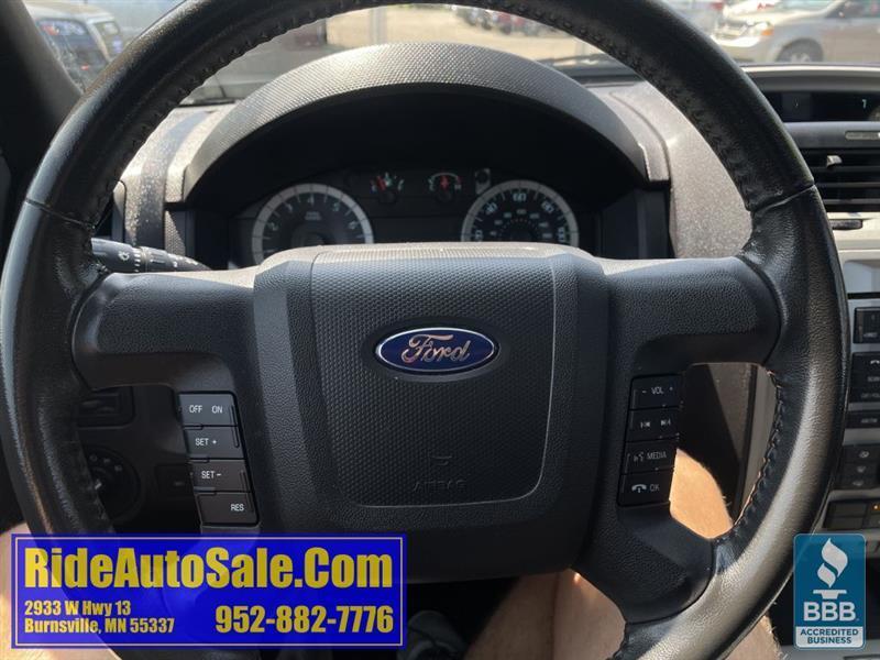 Ford Escape  2010
