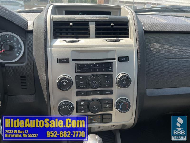 Ford Escape  2010