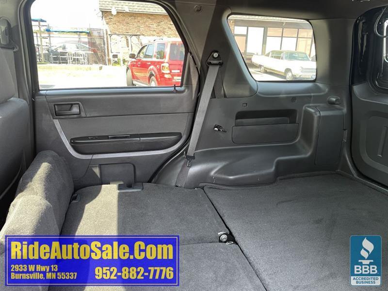 Ford Escape  2010