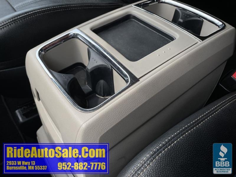 Chrysler Town & Country  2013