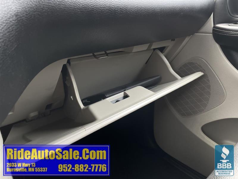 Chrysler Town & Country  2013