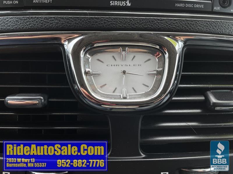 Chrysler Town & Country  2013
