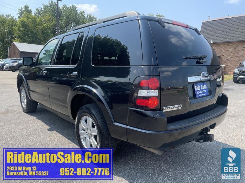Ford Explorer  2010