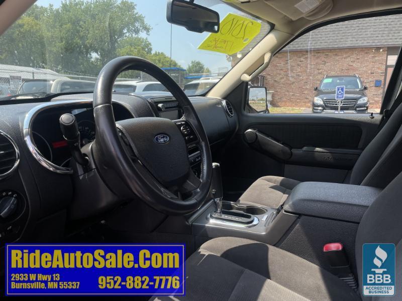 Ford Explorer  2010