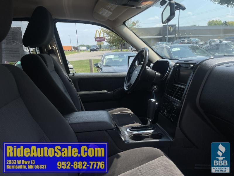 Ford Explorer  2010