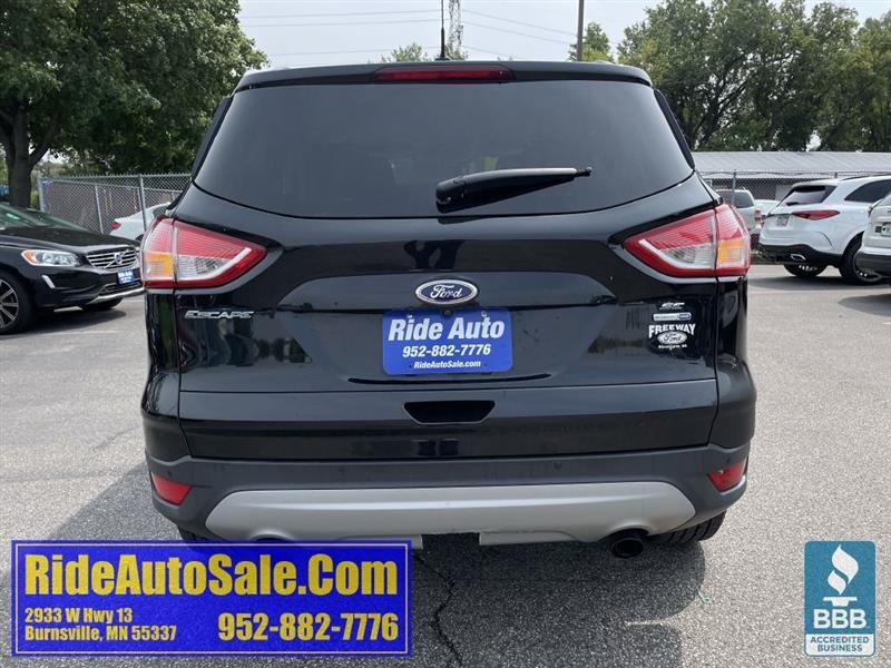 Ford Escape  2015