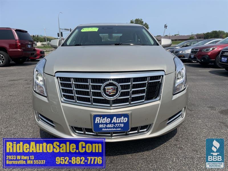 Cadillac XTS  2013