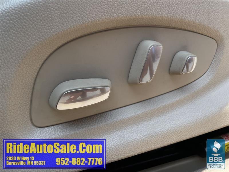 Cadillac XTS  2013