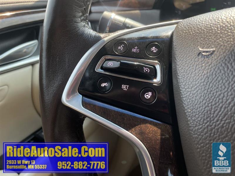 Cadillac XTS  2013
