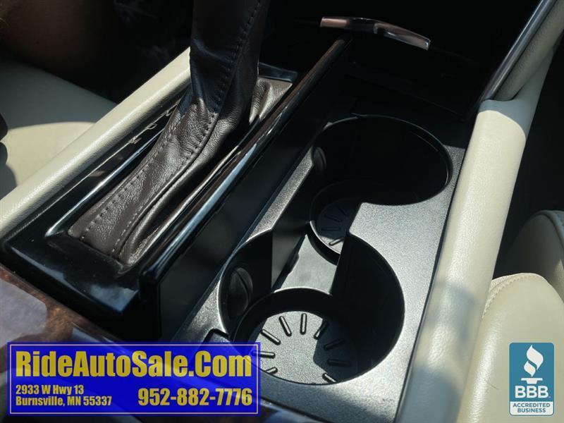 Cadillac XTS  2013