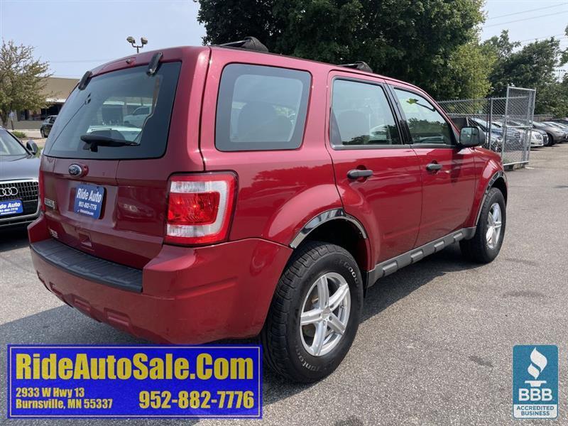Ford Escape  2010