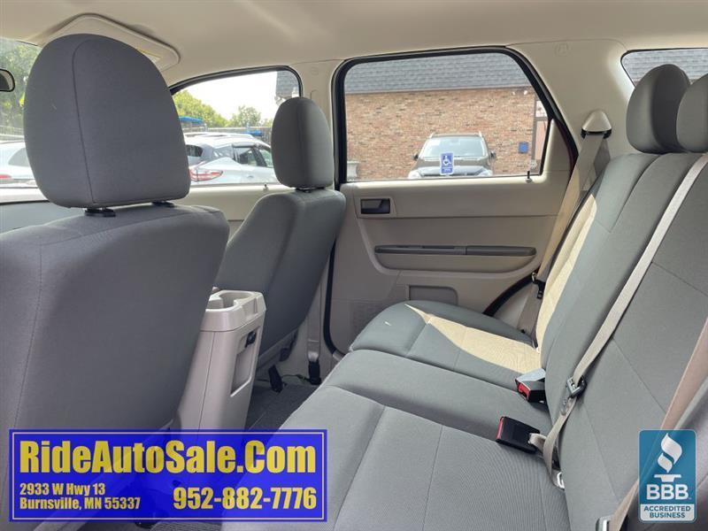 Ford Escape  2010