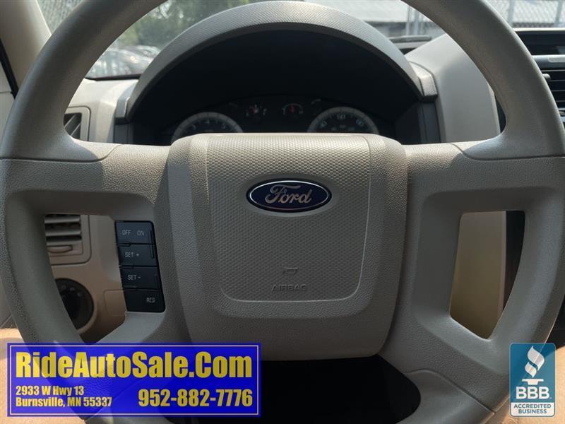 Ford Escape  2010