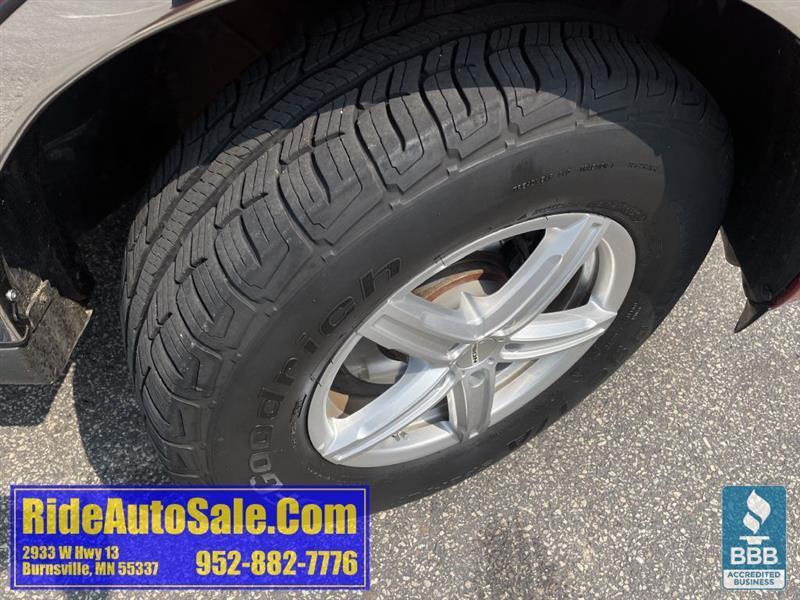Ford Escape  2010
