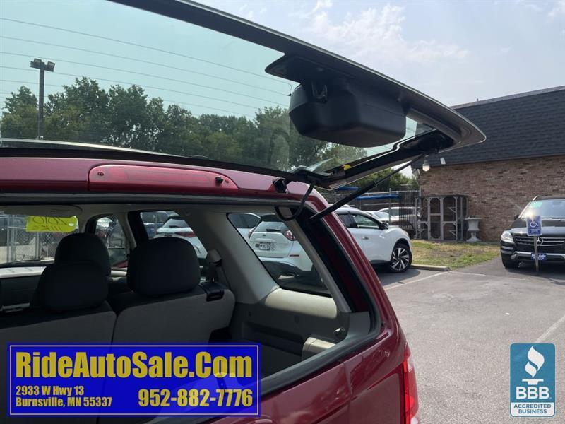 Ford Escape  2010