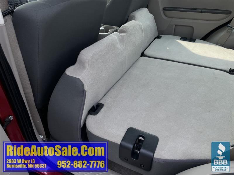Ford Escape  2010
