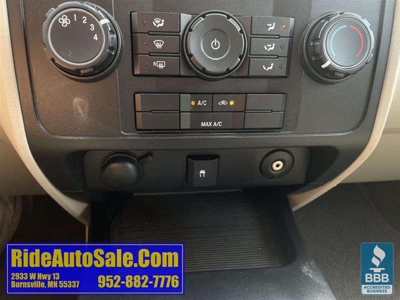 Ford Escape  2010