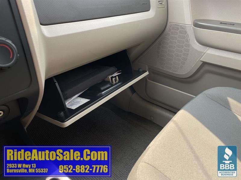 Ford Escape  2010