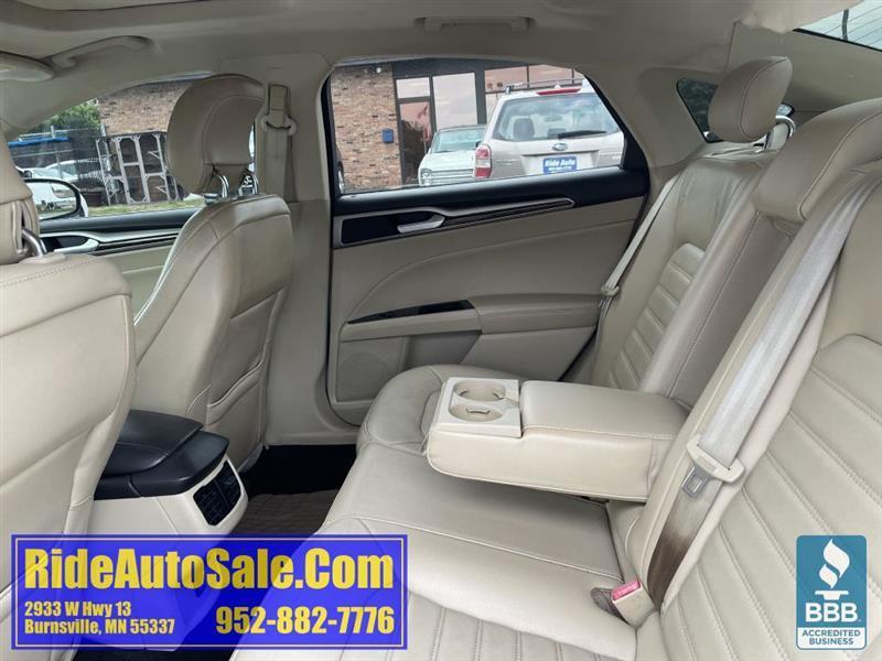 Ford Fusion  2013