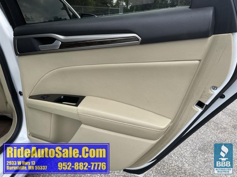 Ford Fusion  2013