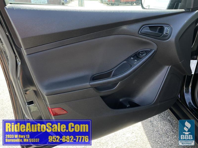 Ford Focus  2015
