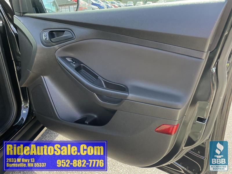 Ford Focus  2015