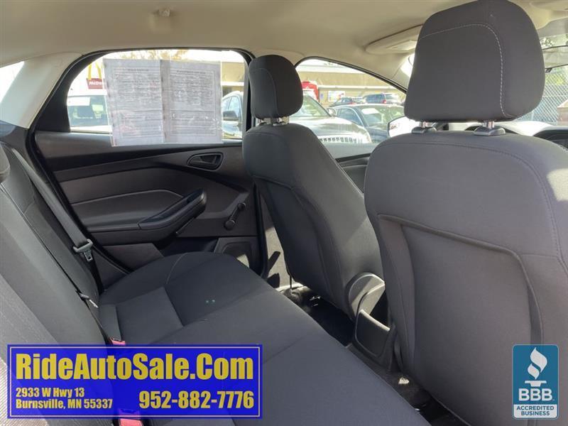 Ford Focus  2015