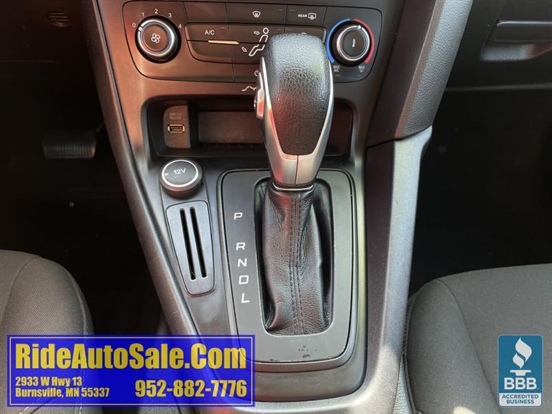 Ford Focus  2015