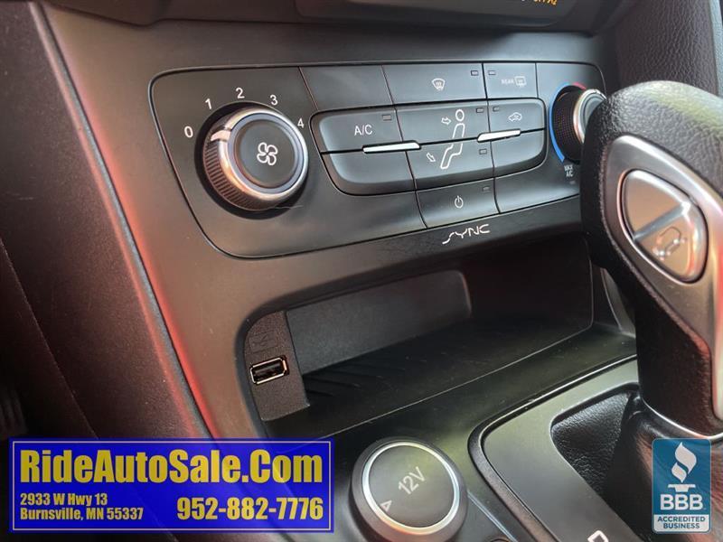 Ford Focus  2015