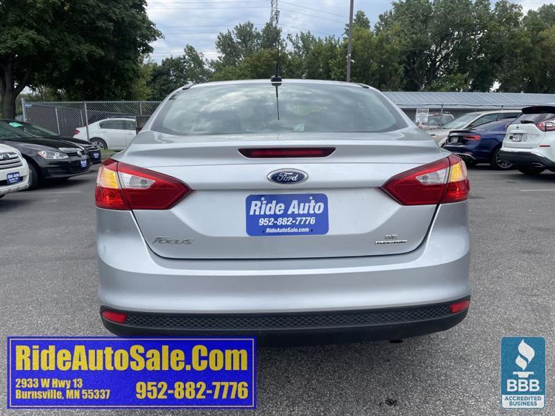 Ford Focus  2013