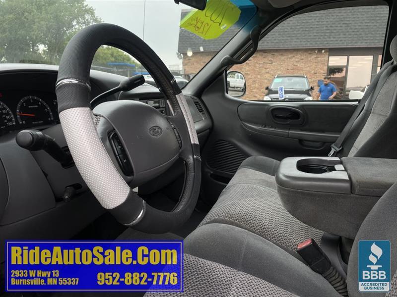 Ford F-150  2001