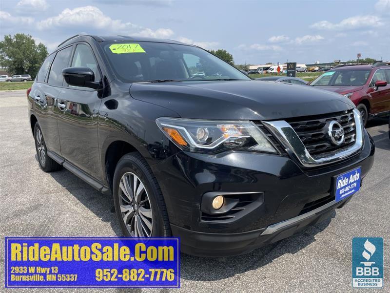 Nissan Pathfinder  2017
