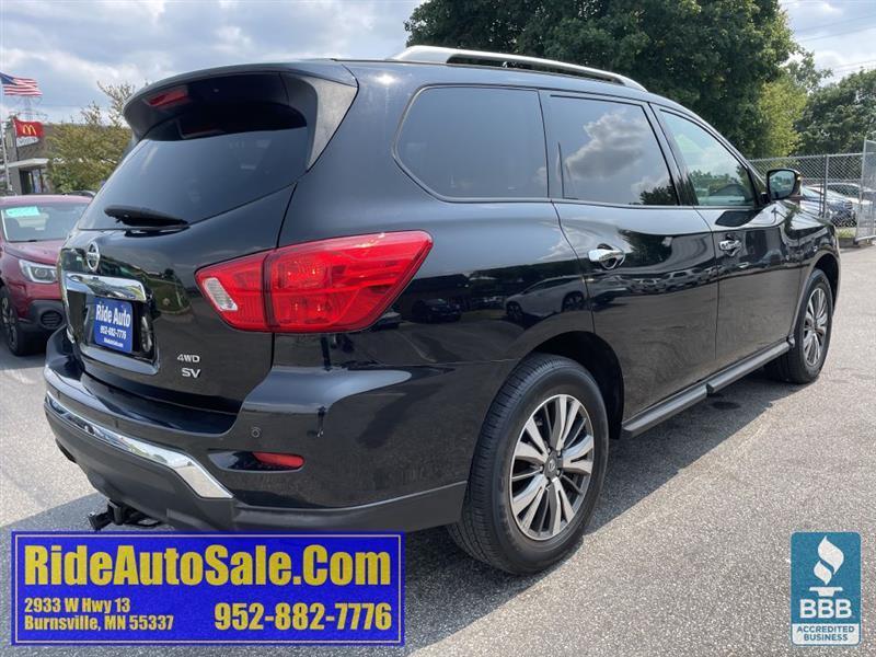 Nissan Pathfinder  2017